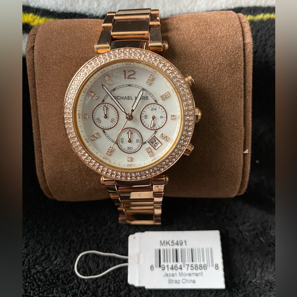 Michael Kors Women’s Parker MK5491 watch, rose gold, NEW Battery